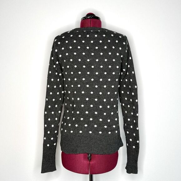 Women's S Gray Shrinking Violet Holiday Winter Ice Skating Bird Penguin Sweater - Picture 3 of 7